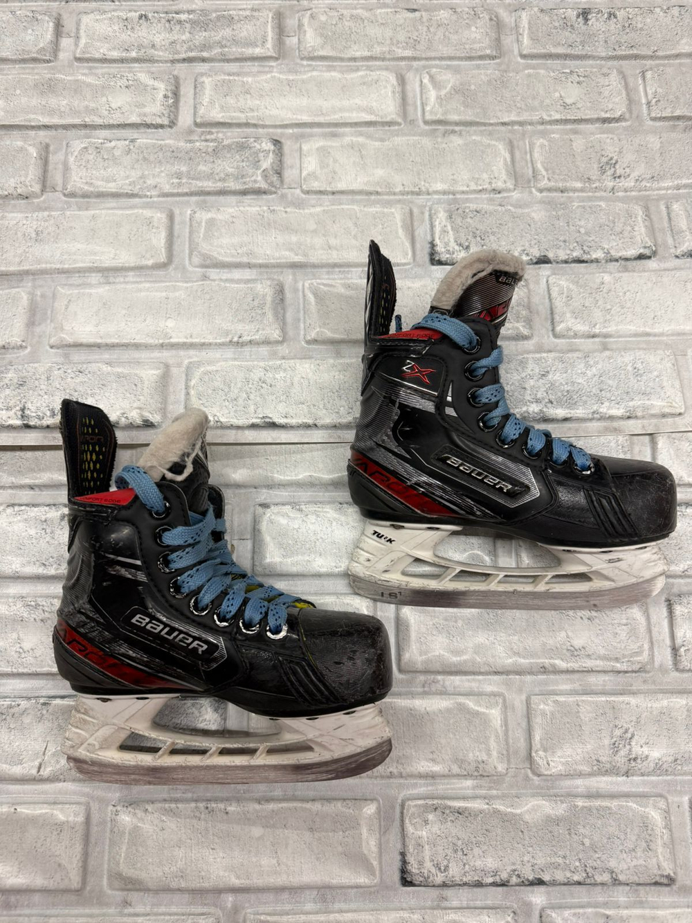 Bauer vapor 2х YTH 10EE (EUR 28)