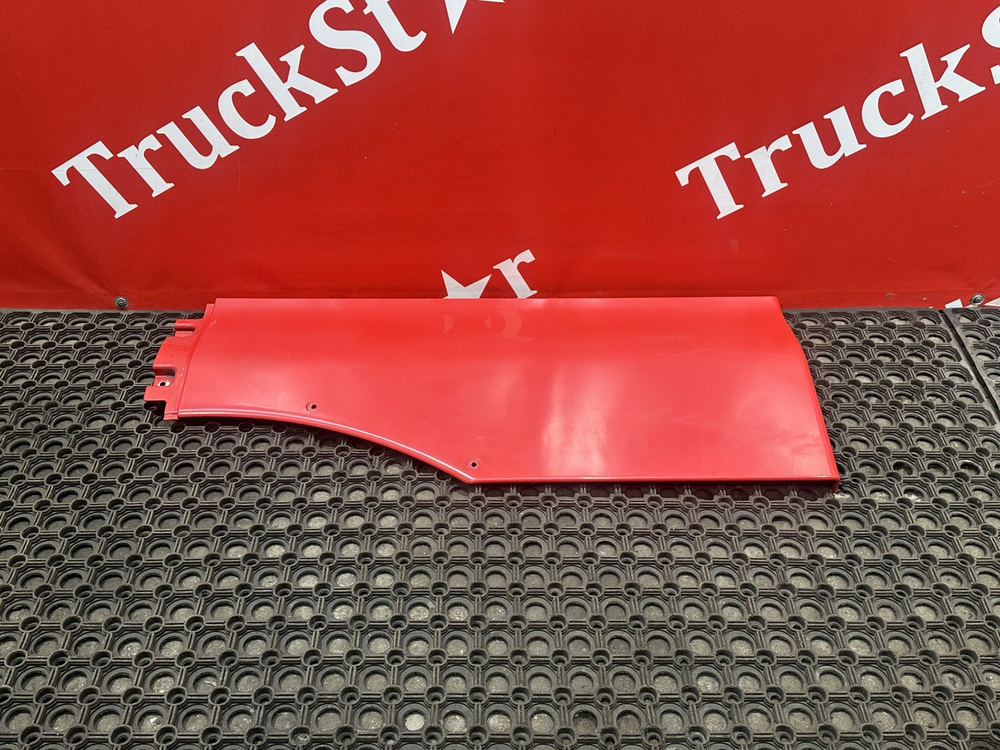 Продолжение крыла левого