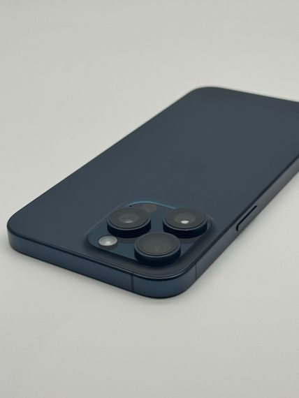 iPhone 15 Pro Max 256Gb Blue Titanium