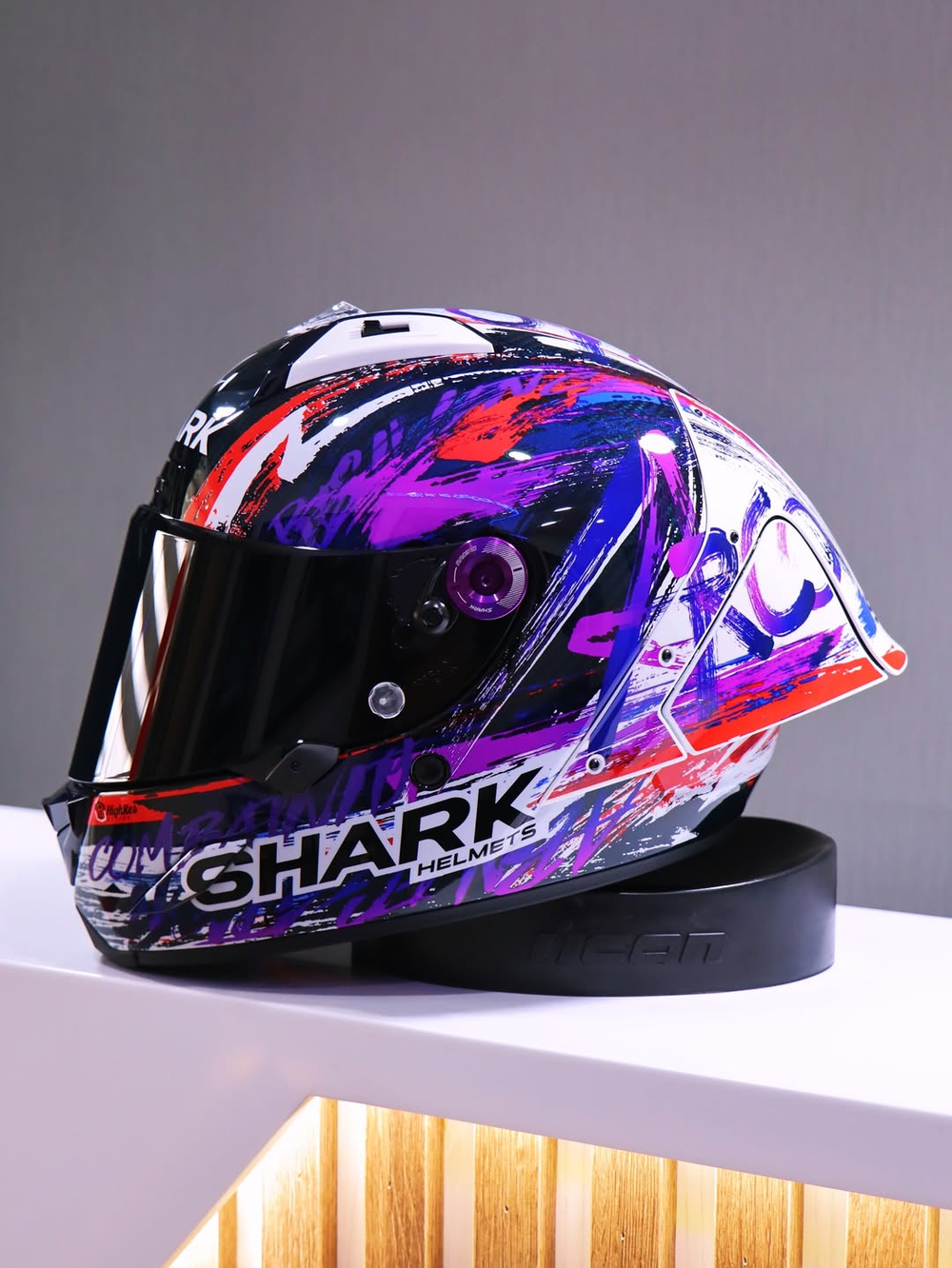 AERON GP FIM RACING #1 REPLICA ZARCO SIGNATURE Carbon White Violet