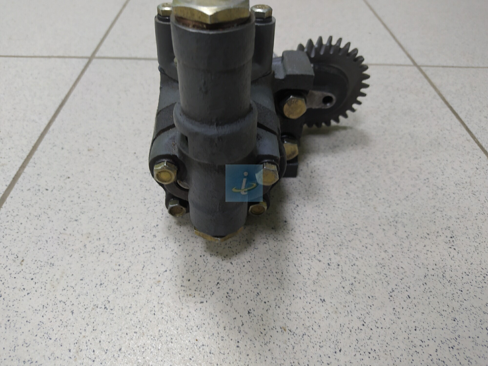 Насос масляный 236-1011014-Г