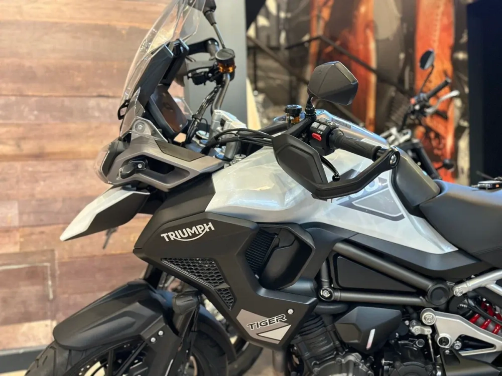 TRIUMPH TIGER 1200 GT PRO