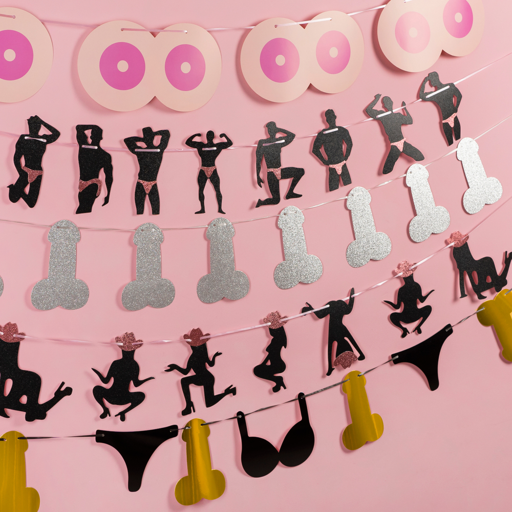 Гирлянда для девичника «18+» 300 см