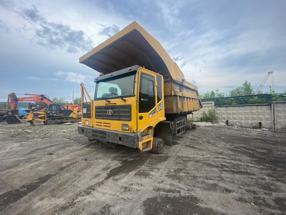 LGMG MT86H 6x4 Карьерный самосвал MT86H (Дизельный, 11,6 л, 460 л.с., АТ)