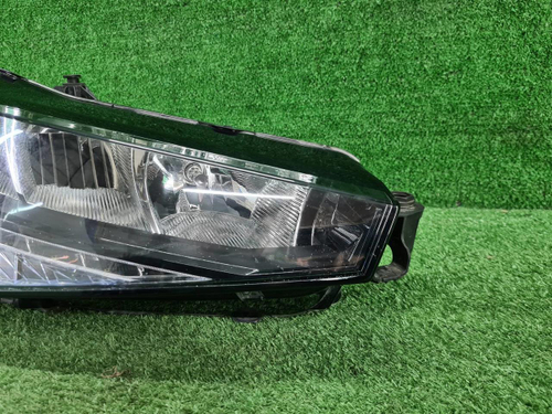 Фара правая Skoda Rapid 2 (2020-н.в.) LED