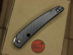 Нож Spyderco Ikuchi - рукоять карбон, клинок сатин