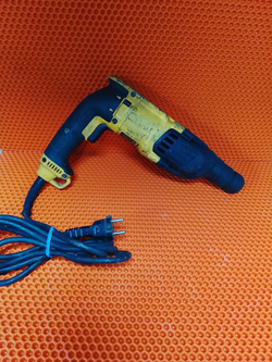 Перфоратор dewalt D25133ks