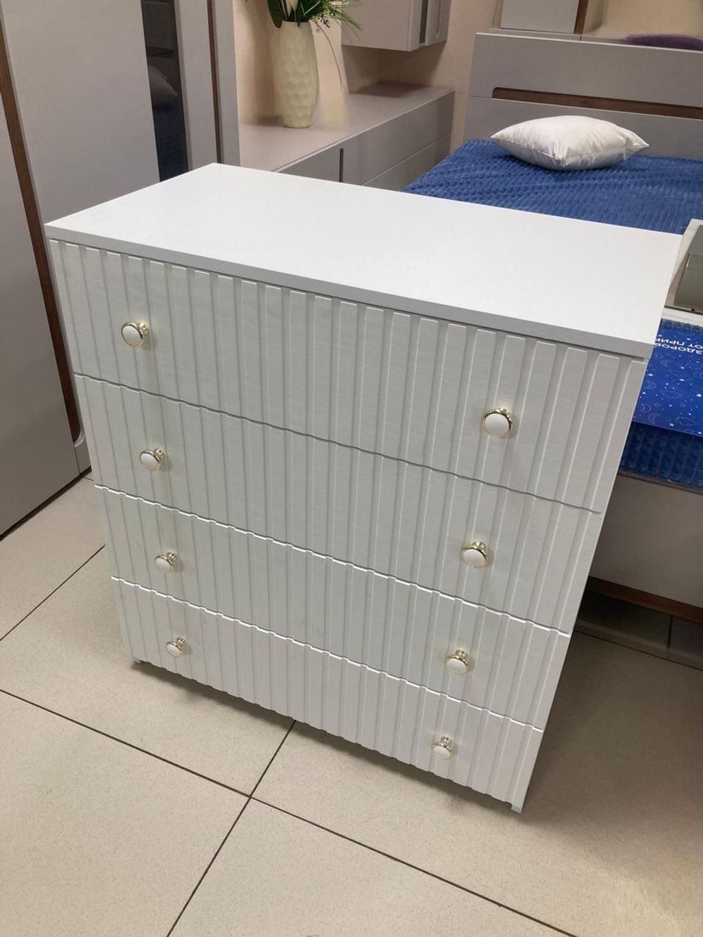 Комод-4 МДФ 4 ящика Белый/бел.береза