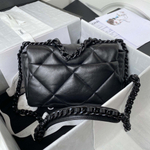 Chanel 19 26 cm