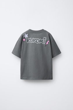 ZARA ФУТБОЛКА С БЛЕСТЯЩИМ ПРИНТОМ KUROMI © SANRIO, АНТРАЦИТОВО-СЕРЫЙ