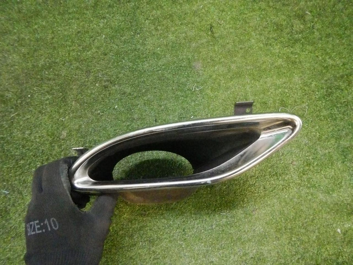 Насадка глушителя левая Mercedes C W205 (2014-2018) AMG