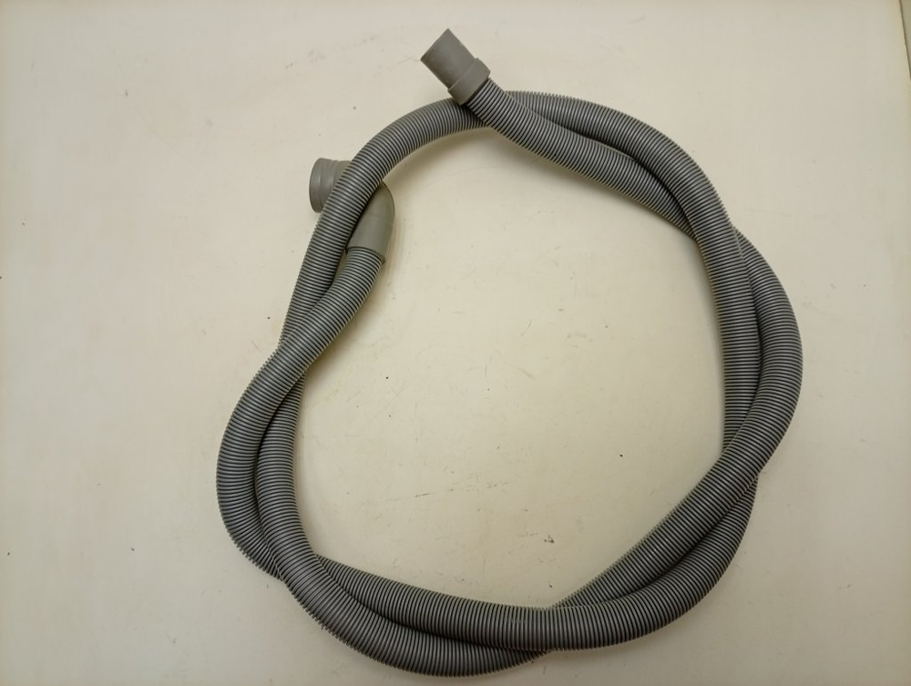 WMUF5050 кт42 Сливной шланг стиральной машины Hotpoint-Ariston б/у