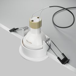 Светильник встраиваемый Maytoni   DL126-GU10-W