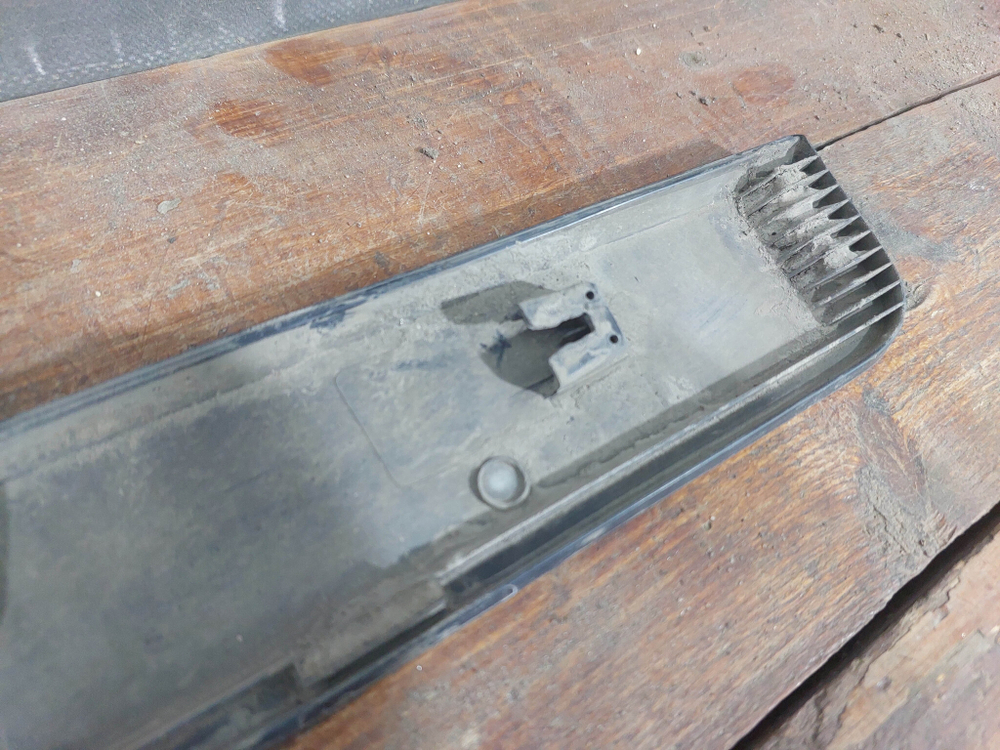 Накладка двери задней правой Nissan X-Trail 3 (T32) 13-23 Б/У Оригинал 828764CM1B