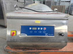 Вакуумный упаковщик Electrolux Professional EVP45