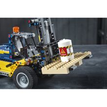 Сверхмощный вилочный погрузчик 2 в 1 Technic LEGO