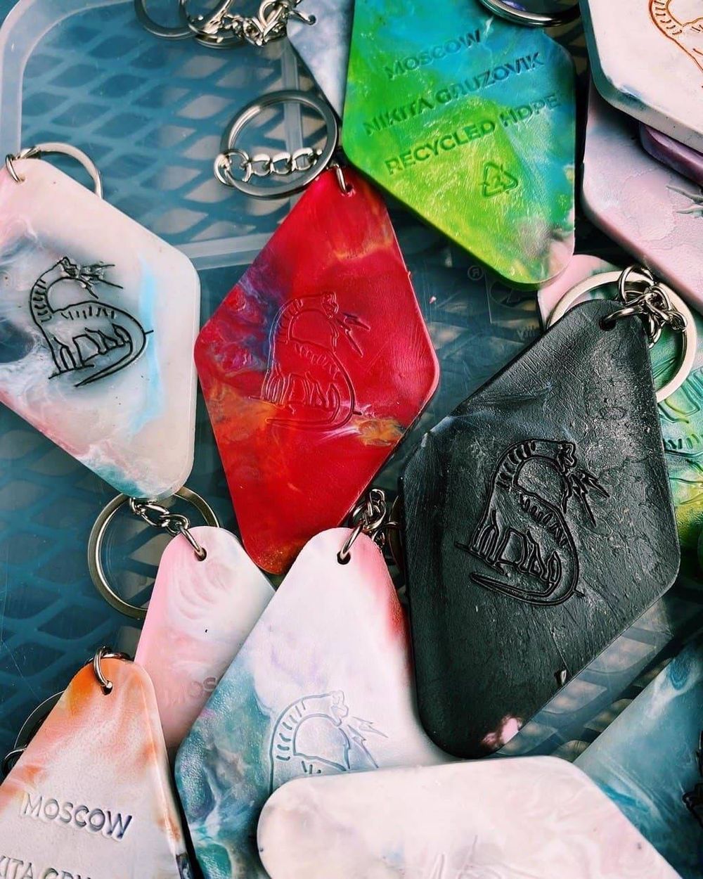 Брелок НГ Дино Ромб