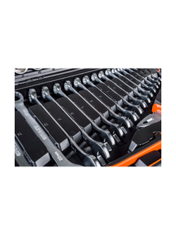 Набор автомобильного инструмента Gigant 143 предмета, Сталь Cr-V, GAS 143