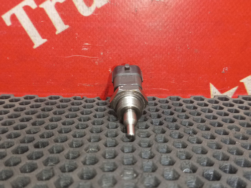 Датчик температуры охлаждающей жидкости 2019г