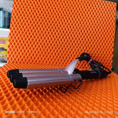 Щипцы для завивки волос Hyundai H-HS1477