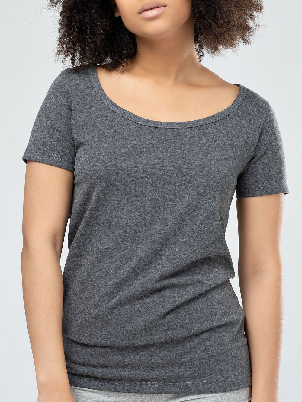 Футболка свободного кроя с красивым круглым вырезом (Размер: L) (Цвет: черный)