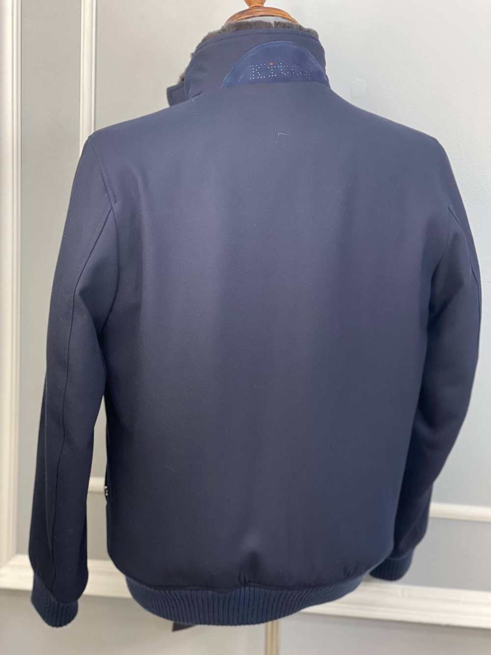 Кашемировая куртка Kiton с мехом внутри