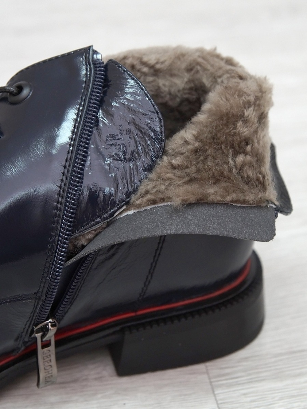 Ботинки женские зимние