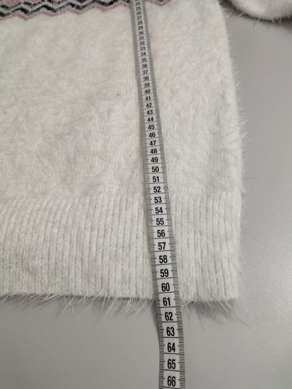 Свитер C&A мягкий на 13-14 лет