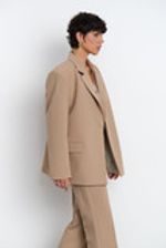 Пиджак свободный костюмный цвета капучино