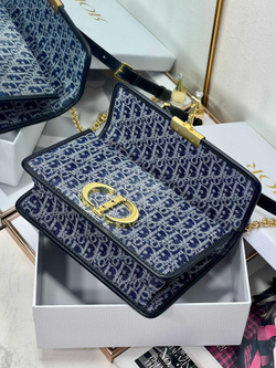 Christian Dior 30 Montaigne Chain Bag