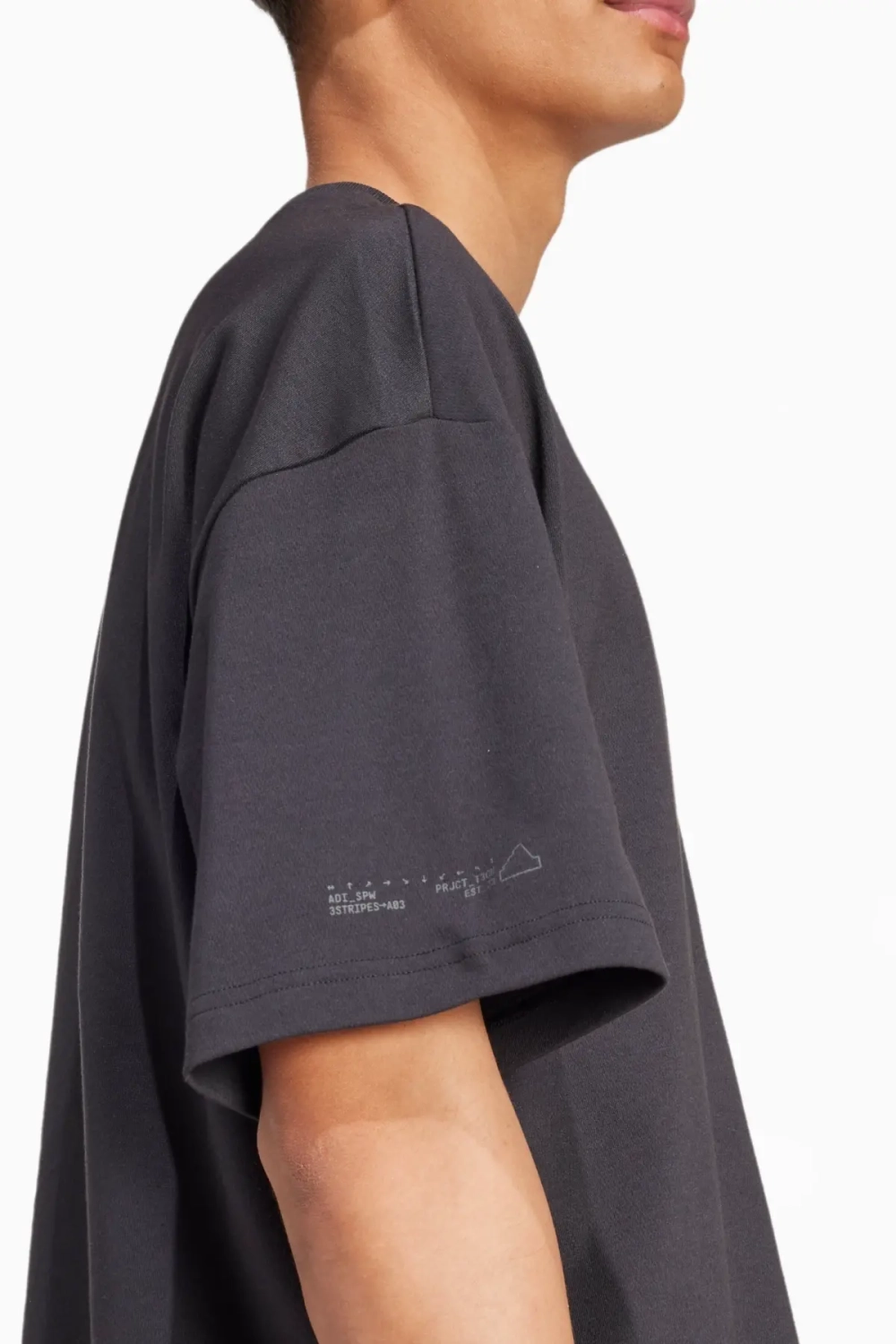 Футболка adidas City Escape - черный