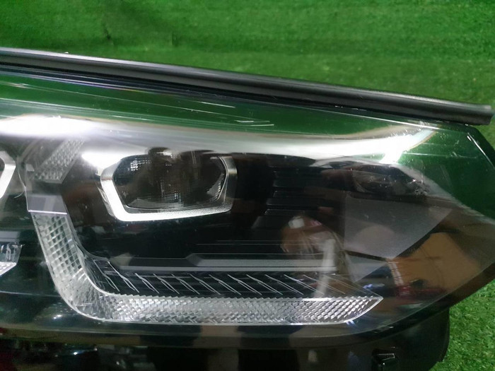 Фара правая BMW X3 G01 (2021-н.в.) LED
