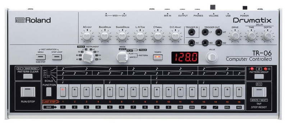 Драм-машина Roland TR-06