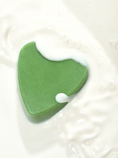 Молочко для умывания твёрдое с экстрактом зеленого кофе, Greena Avocadova, 50 г