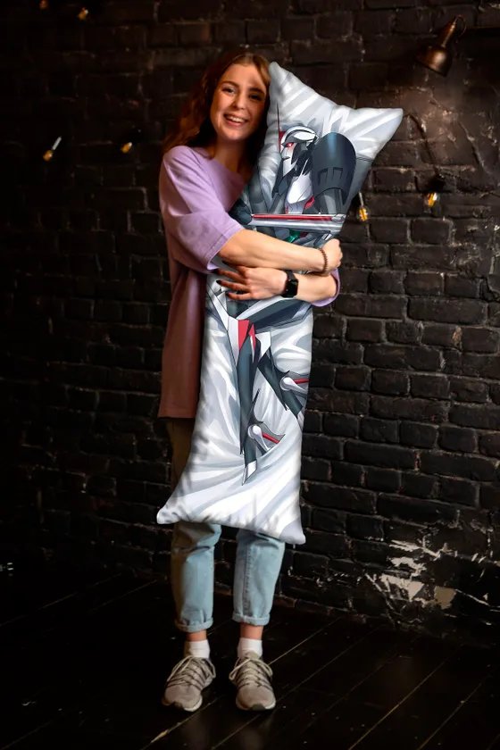 Дакимакура Старскрим №3