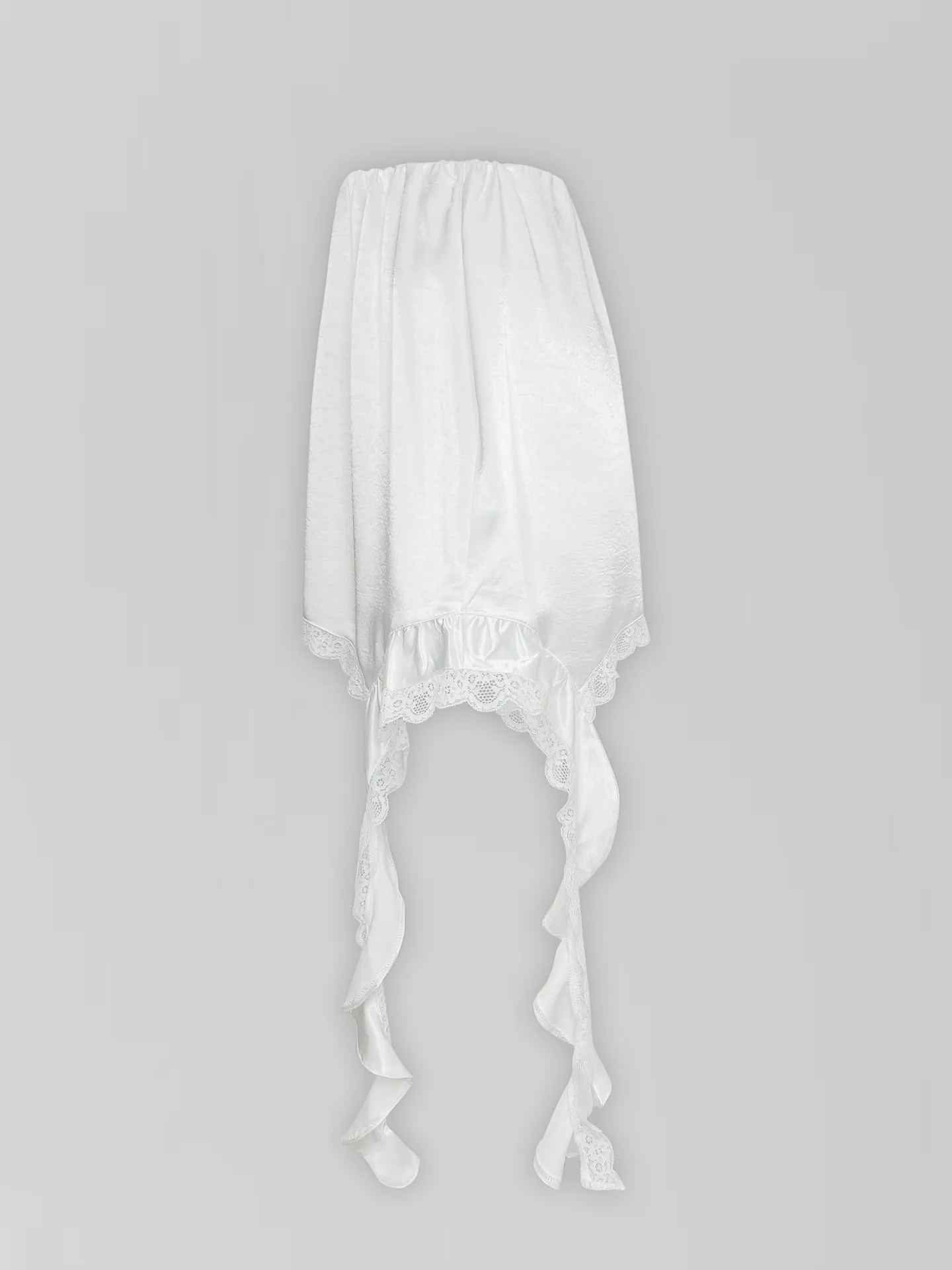 Юбка Talantova короткая атласная с отделкой кружевом и рюшами