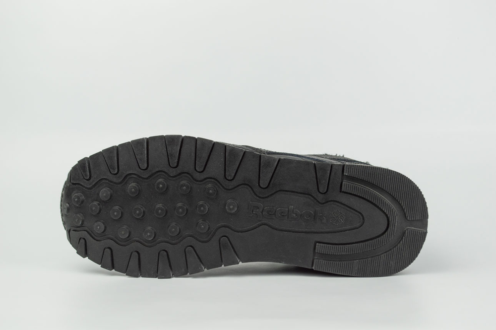 Кроссовки Reebok Classic Leather Fur Triple Black 2