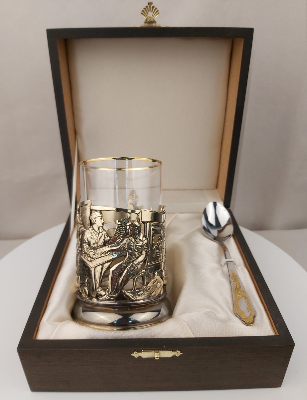 Подстаканник Медики