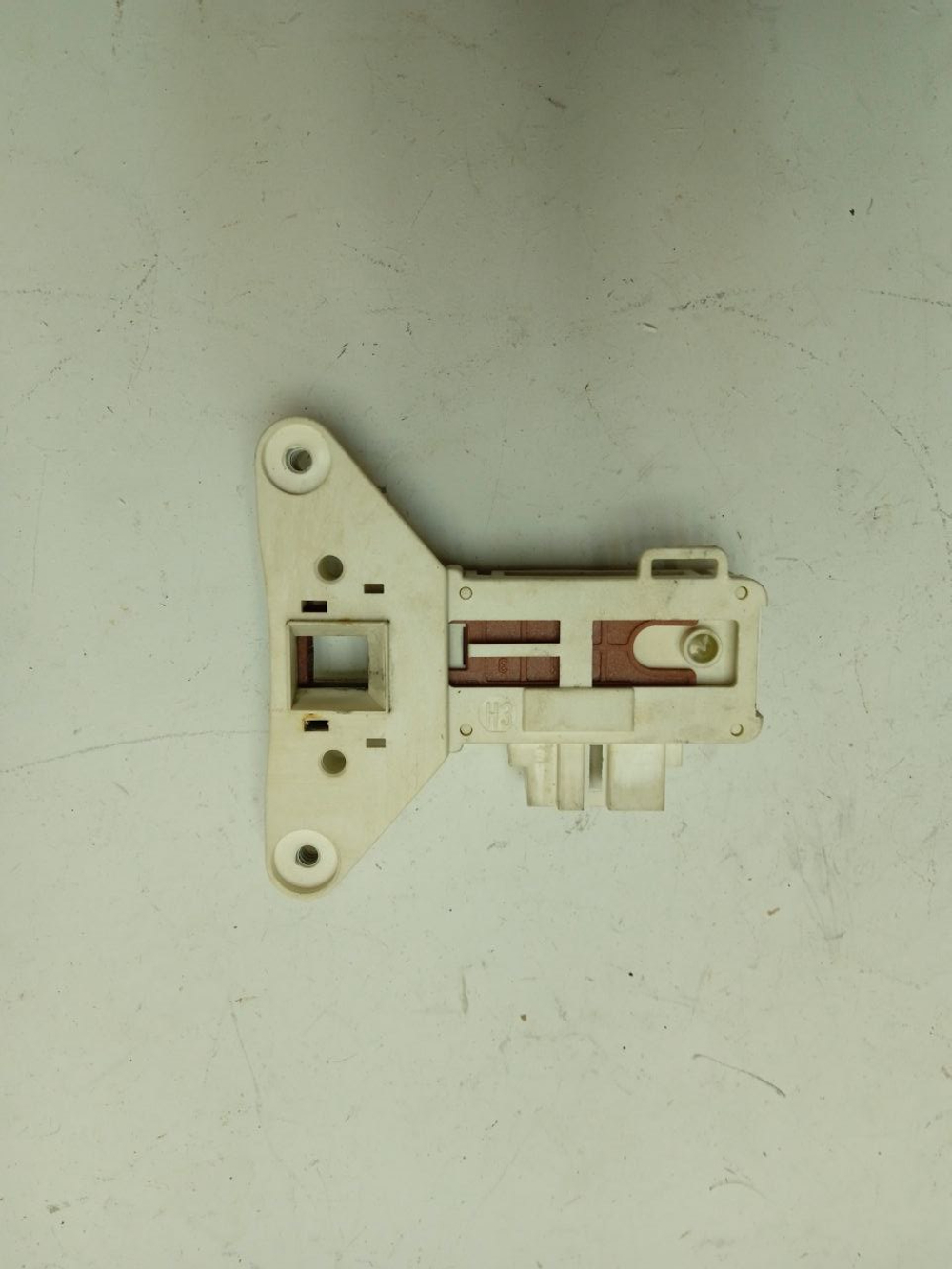 EWS1256EGU кт7 Блокировка люка стиральной машины Electrolux 1552374017 б/у