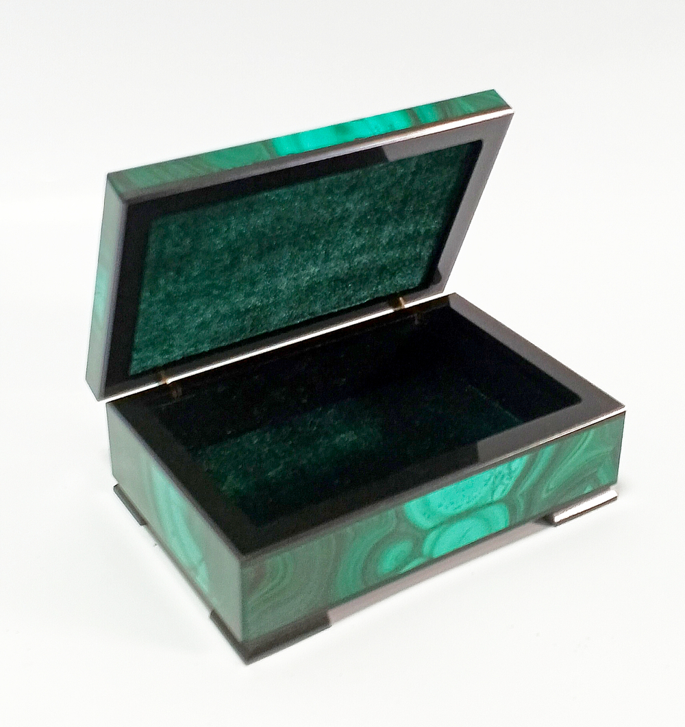 Шкатулка из малахита артикул 10870