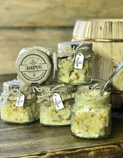 Забрус пчелиный