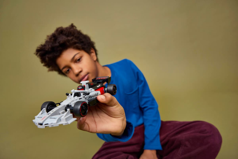 Конструктор LEGO Speed Champions 77259 Audi Revolut F1 Team R26 Race Car