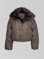 Куртка CLASSIC SIX 8203-A однотонная укороченная с отстегивающимся меховым воротником