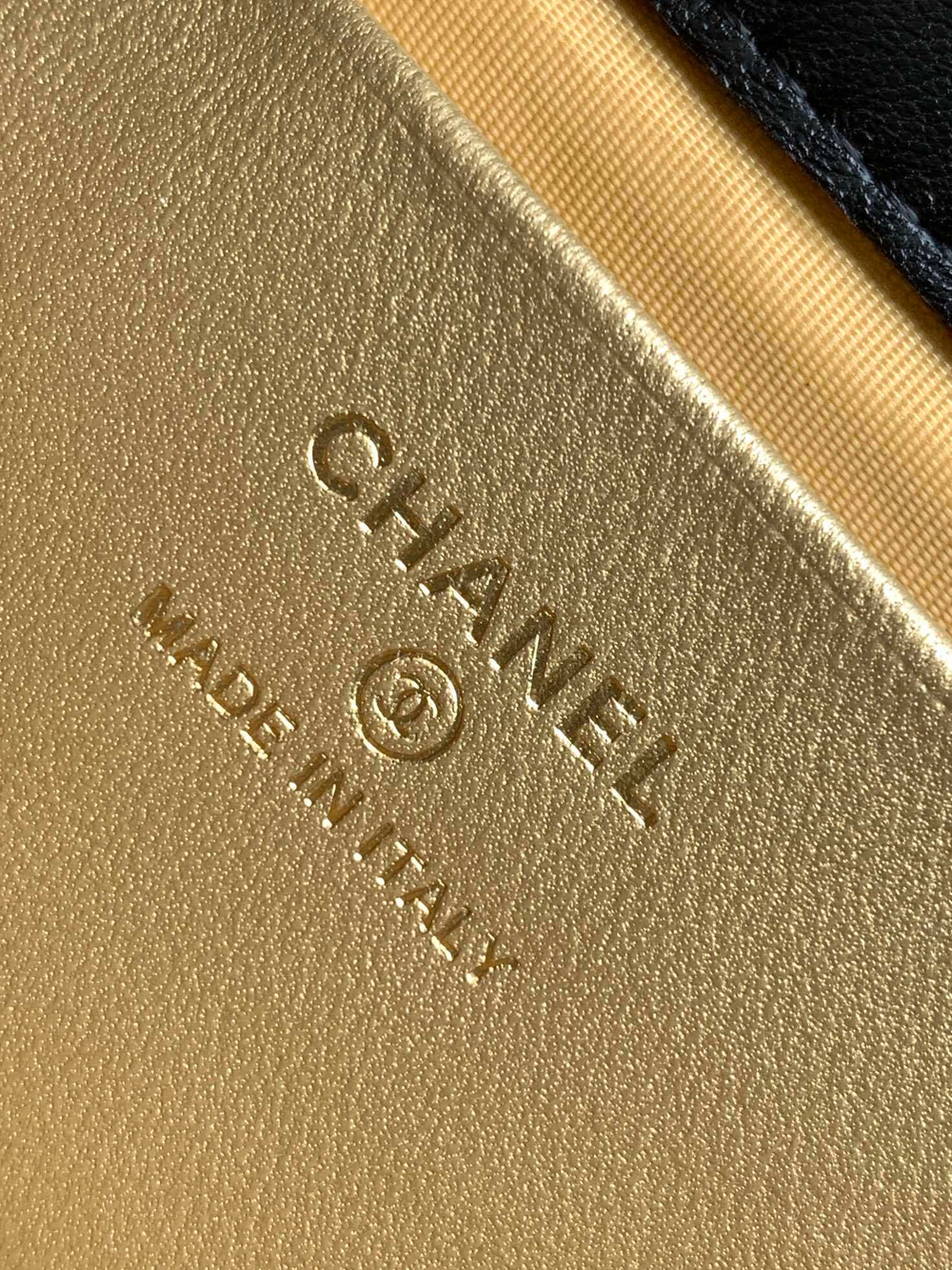 Chanel Bag 24 cm