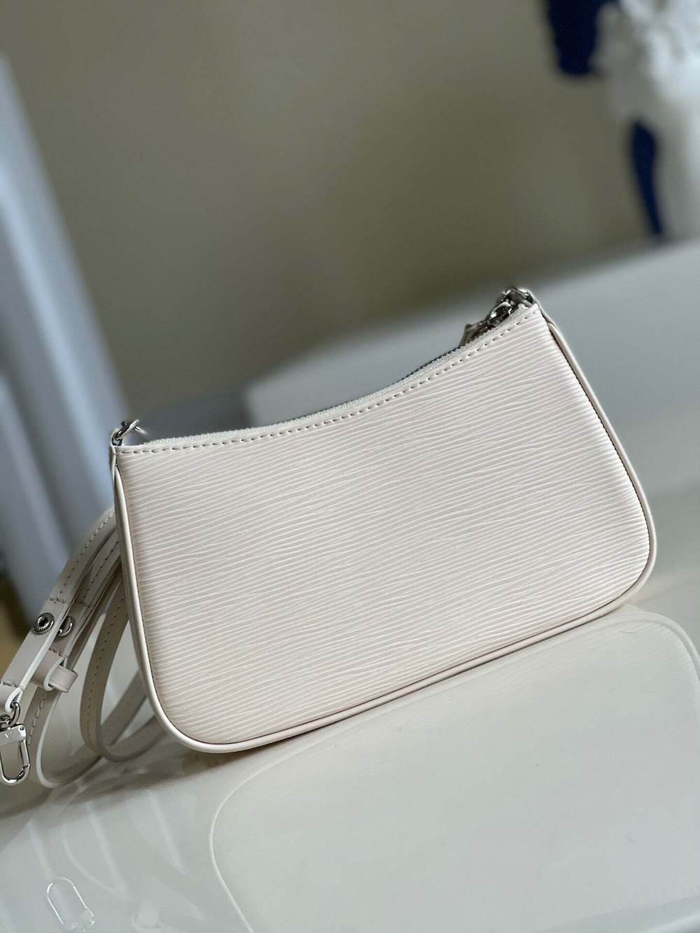 Louis Vuitton Easy Pouch
