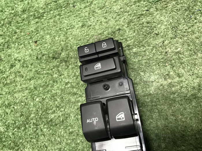 Блок управления стеклами Changan Uni-T (2020-н.в.)