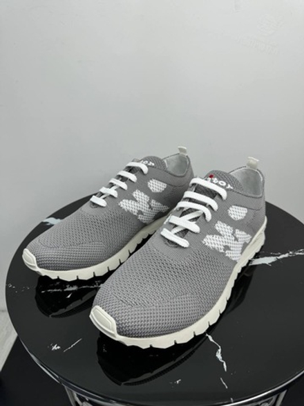 Кроссовки Kiton