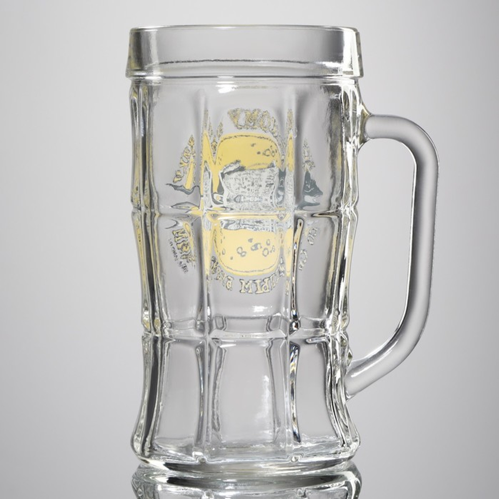 Кружка пивная с надписью «Крепкому мужику, со светлым будущим», 500 мл