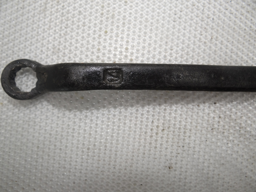 Ключ 2-хсторониий накидной коленчатый 14х17мм ЛЗИ