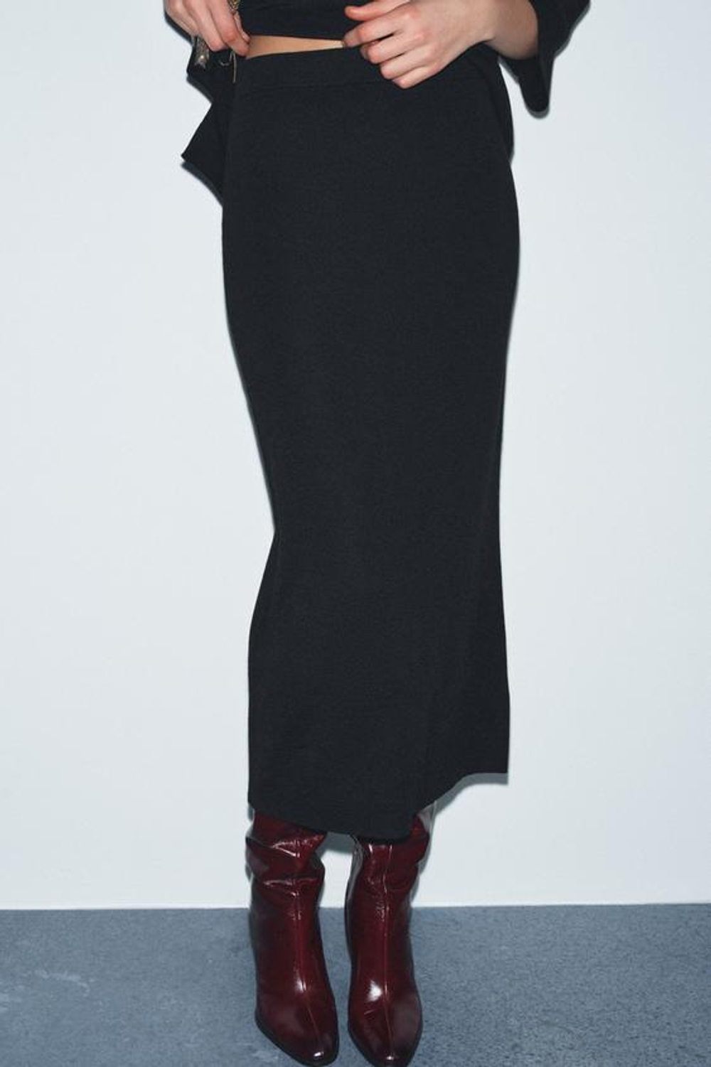 ZARA ТРИКОТАЖНАЯ ЮБКА МИДИ, ЧЕРНЫЙ